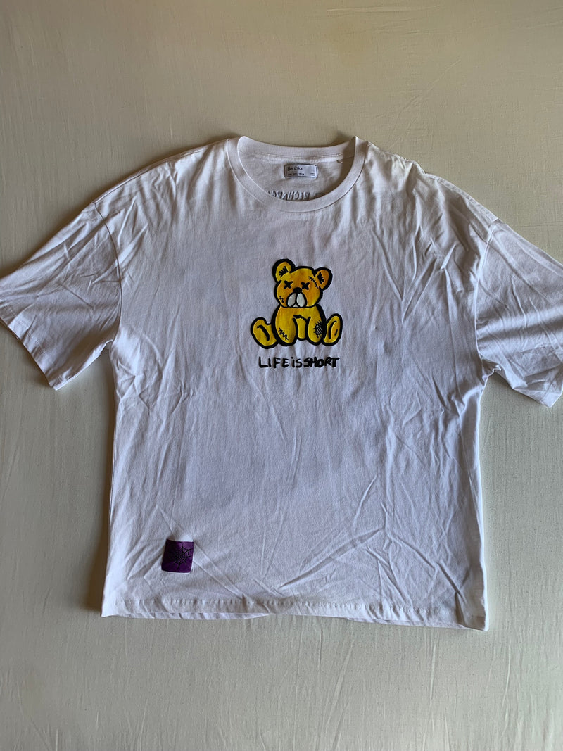 Camiseta Oversize Life Is Short "Blanco y Amarillo"