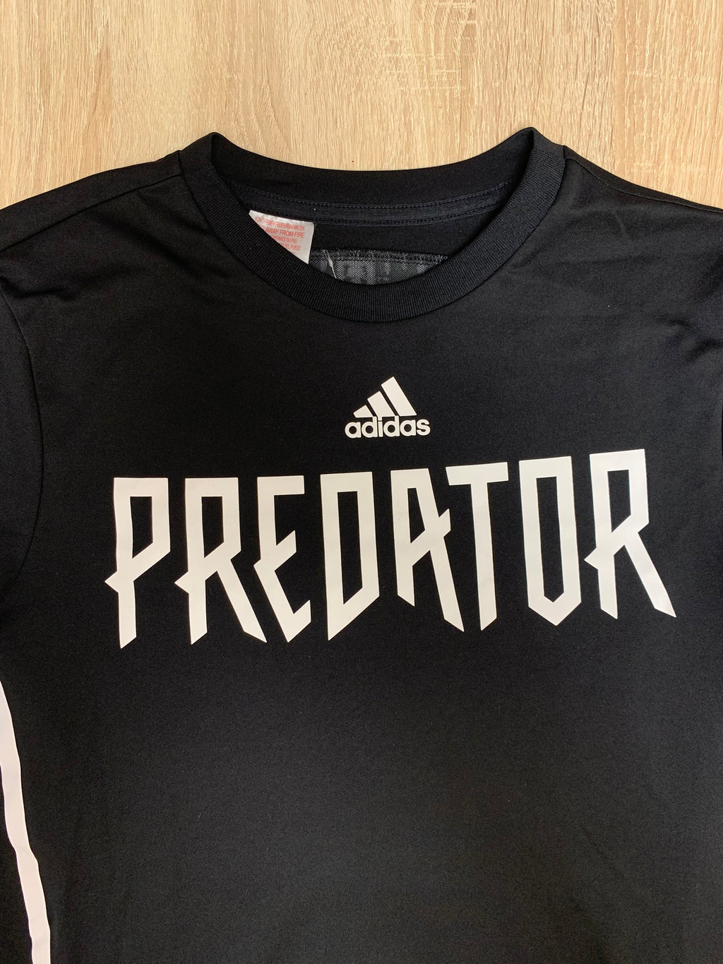 Camiseta Adidas Predator Negra