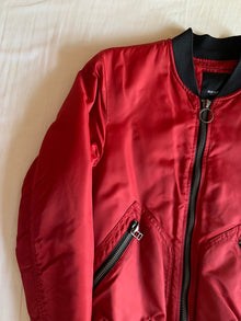 Bomber Pull&Bear Nylon Roja