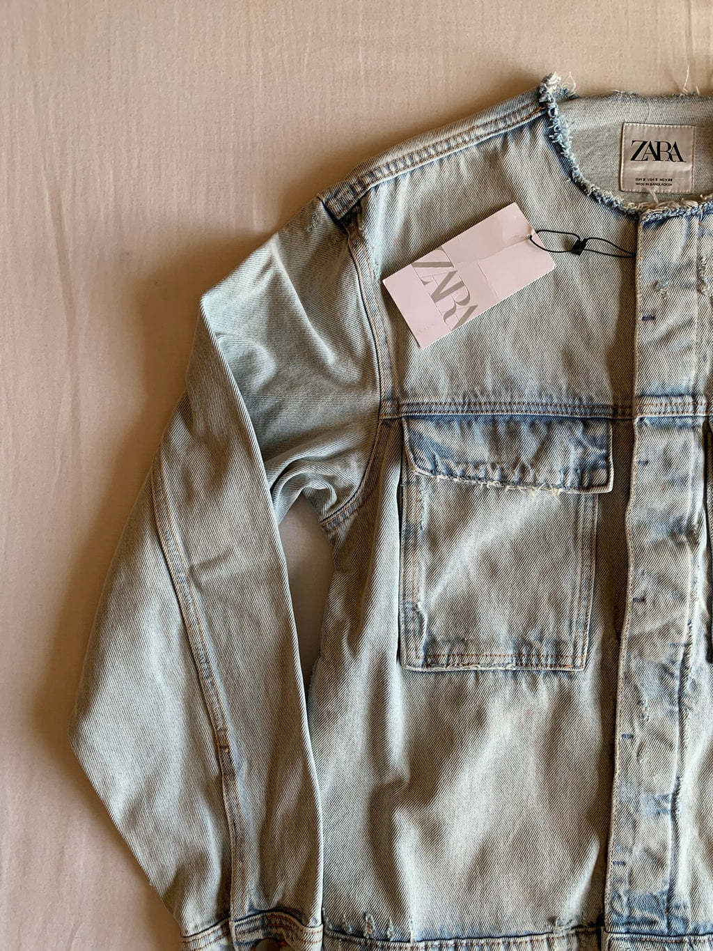Cazadora Vaquera Zara Acid Wash sin Cuello