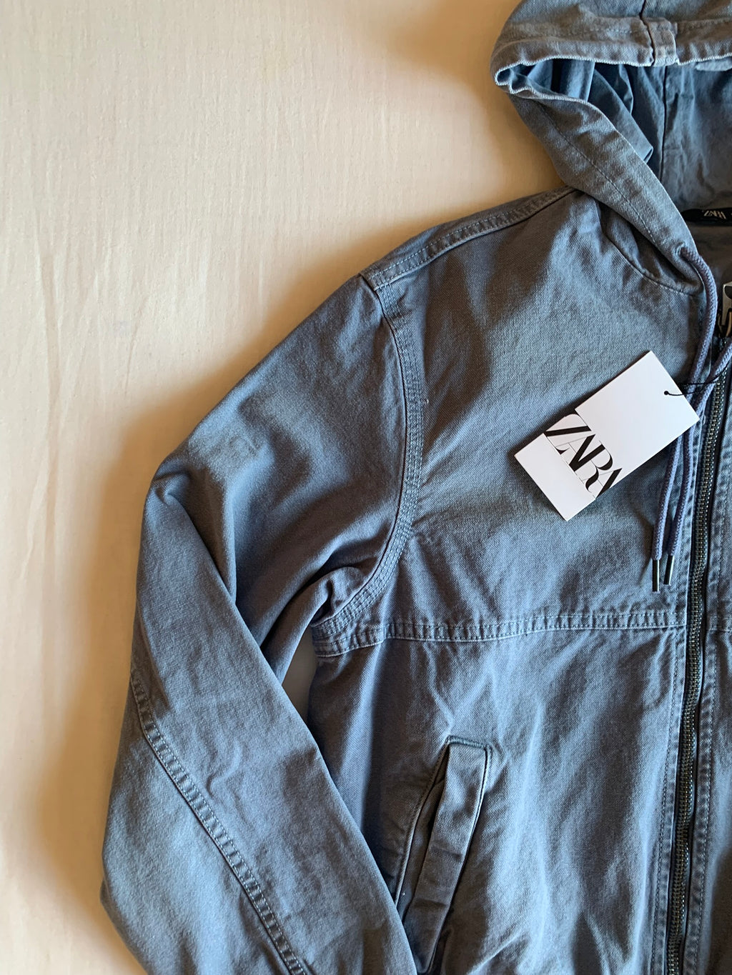 Cazadora Zara con Capucha Azul