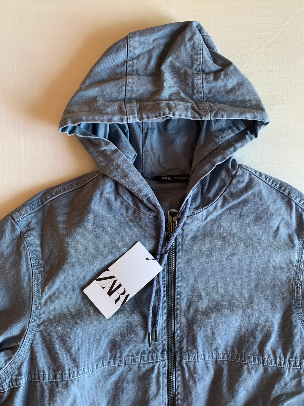 Cazadora Zara con Capucha Azul
