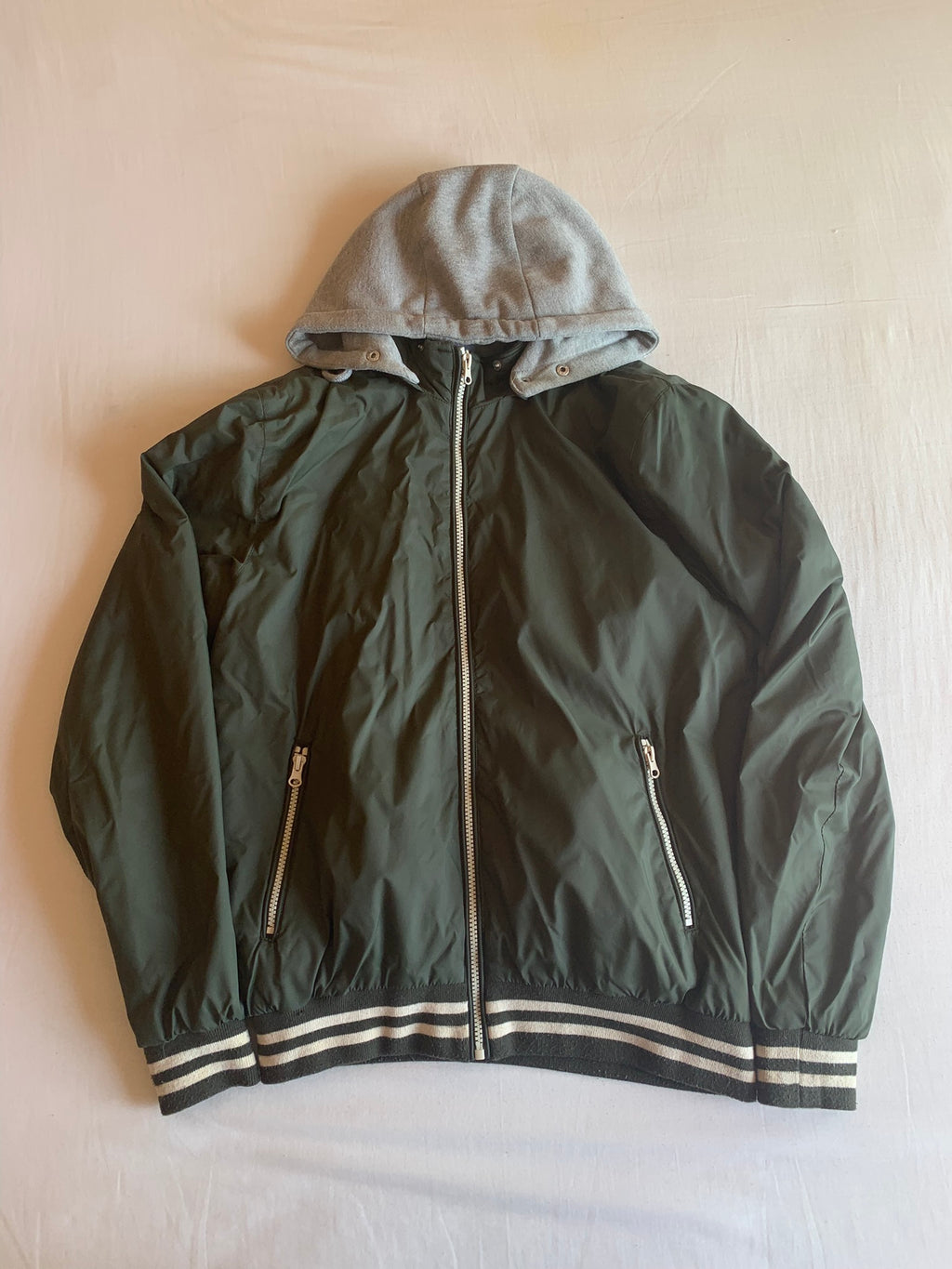 Cortavientos Cedar Wood State Verde Militar