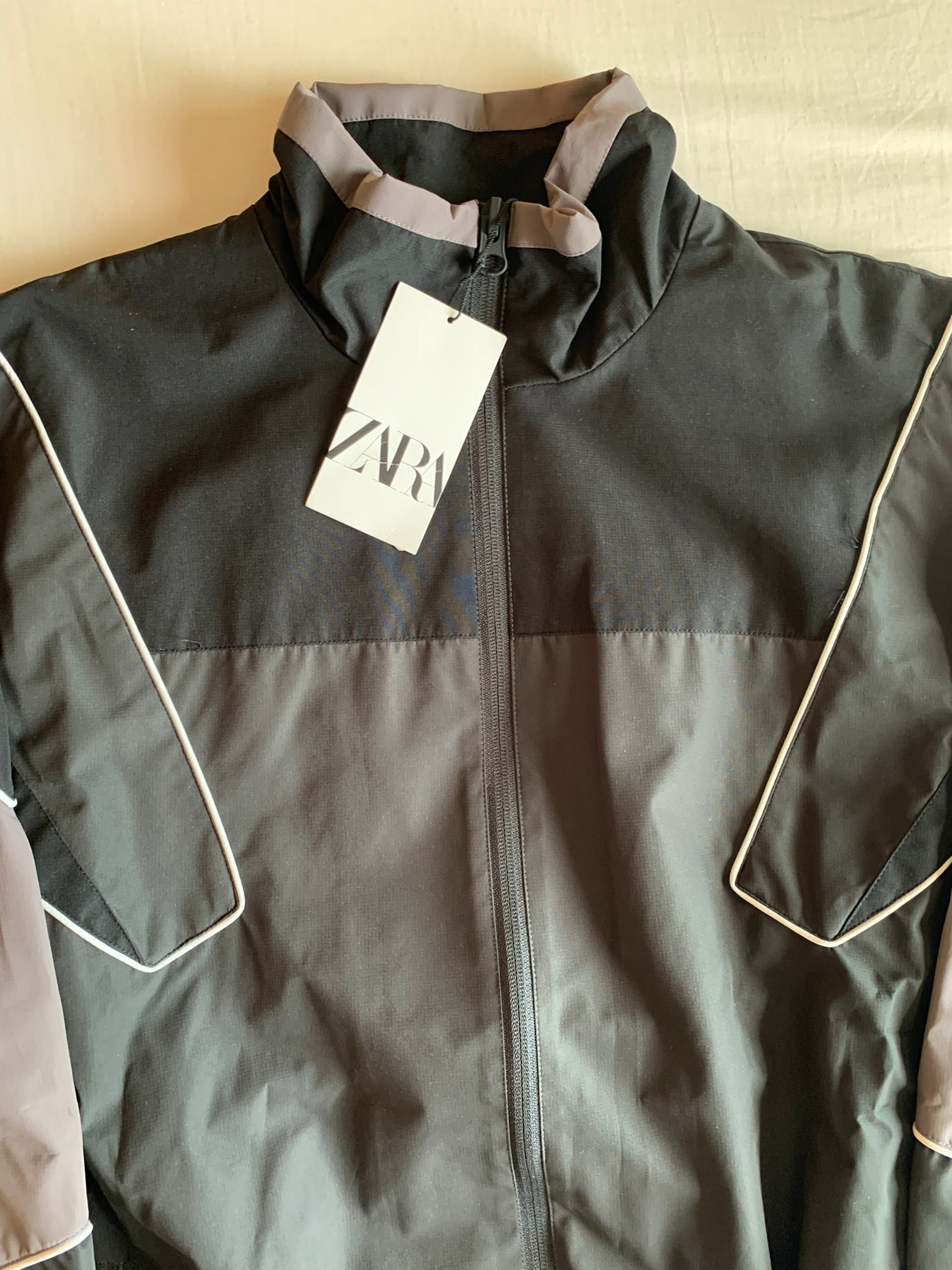 Track Jacket Zara Nylon Colorblock Gris y Malva