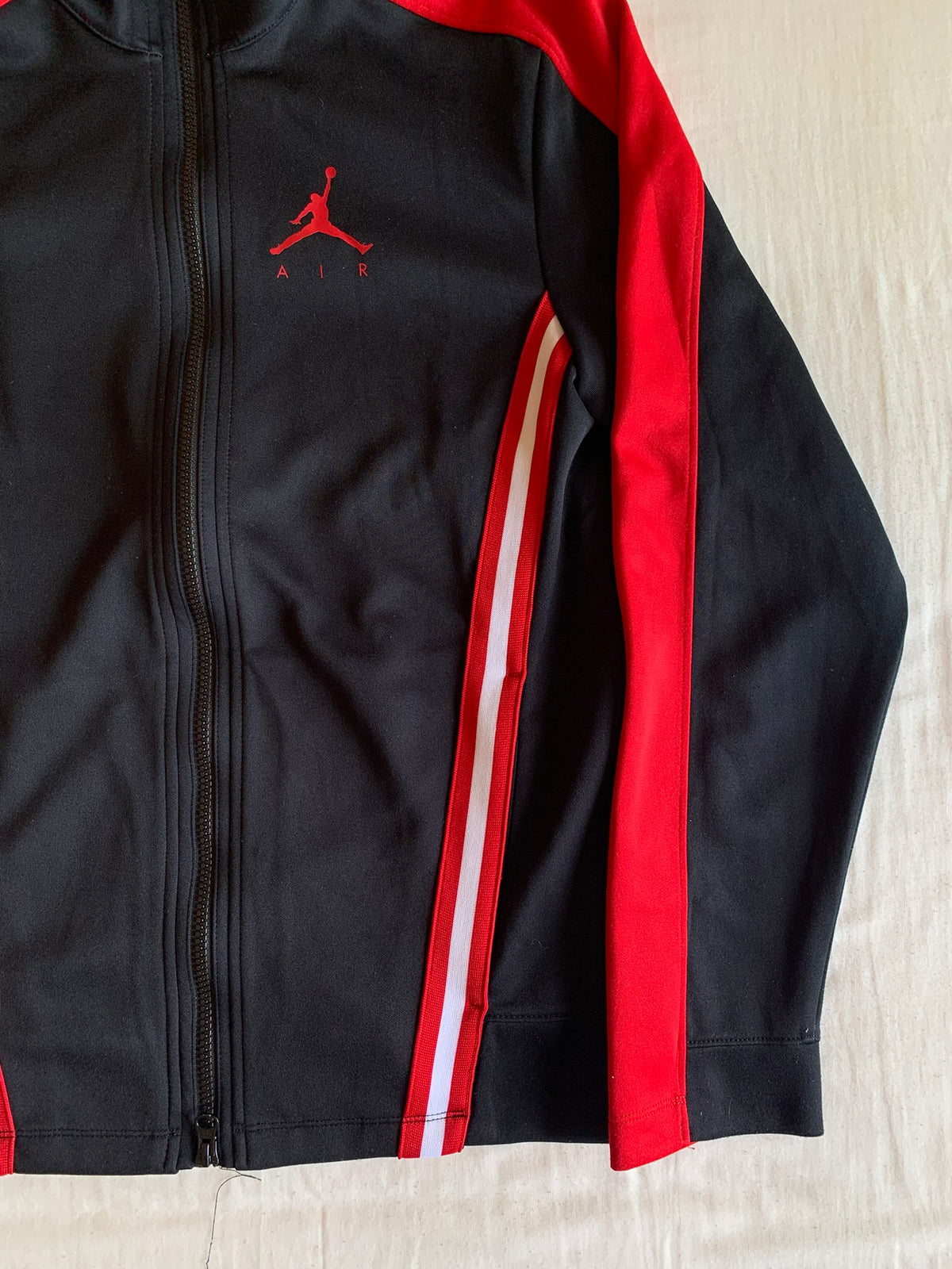 Track Jacket Jordan Marino y Roja