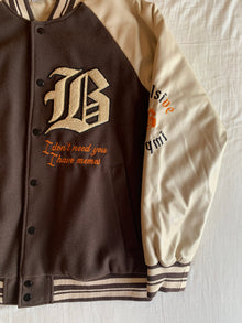 Chaqueta Varsity Bershka Bad Idea Marrón