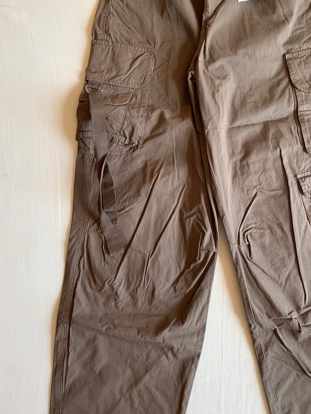 Pantalón Cargo Zara Taupe Multibolsillo