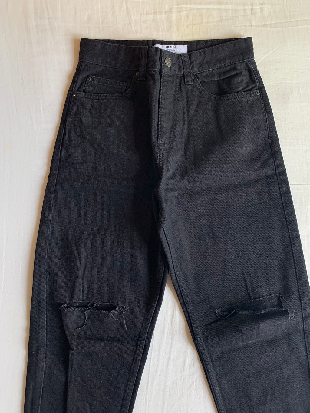 Vaquero Bershka Negro Roto