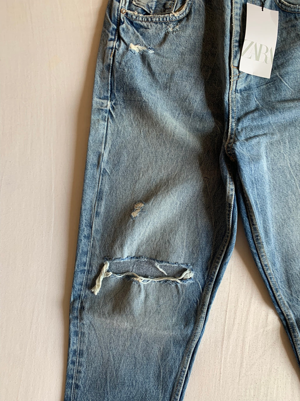 Vaquero Zara Azul Claro Roto