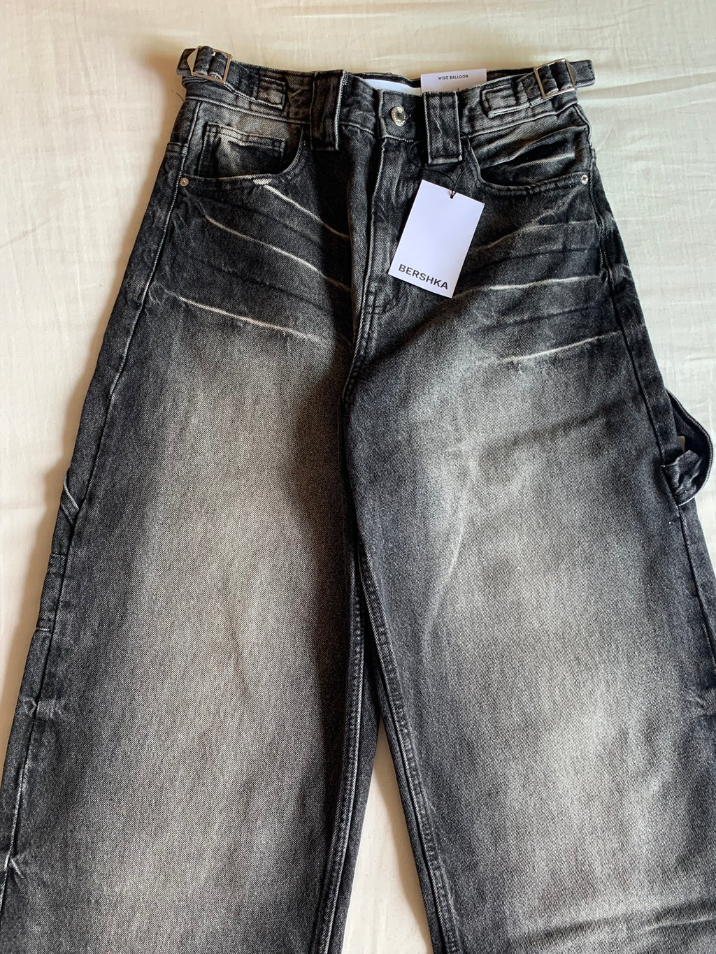 Vaquero Bershka Wide Balloon Gris