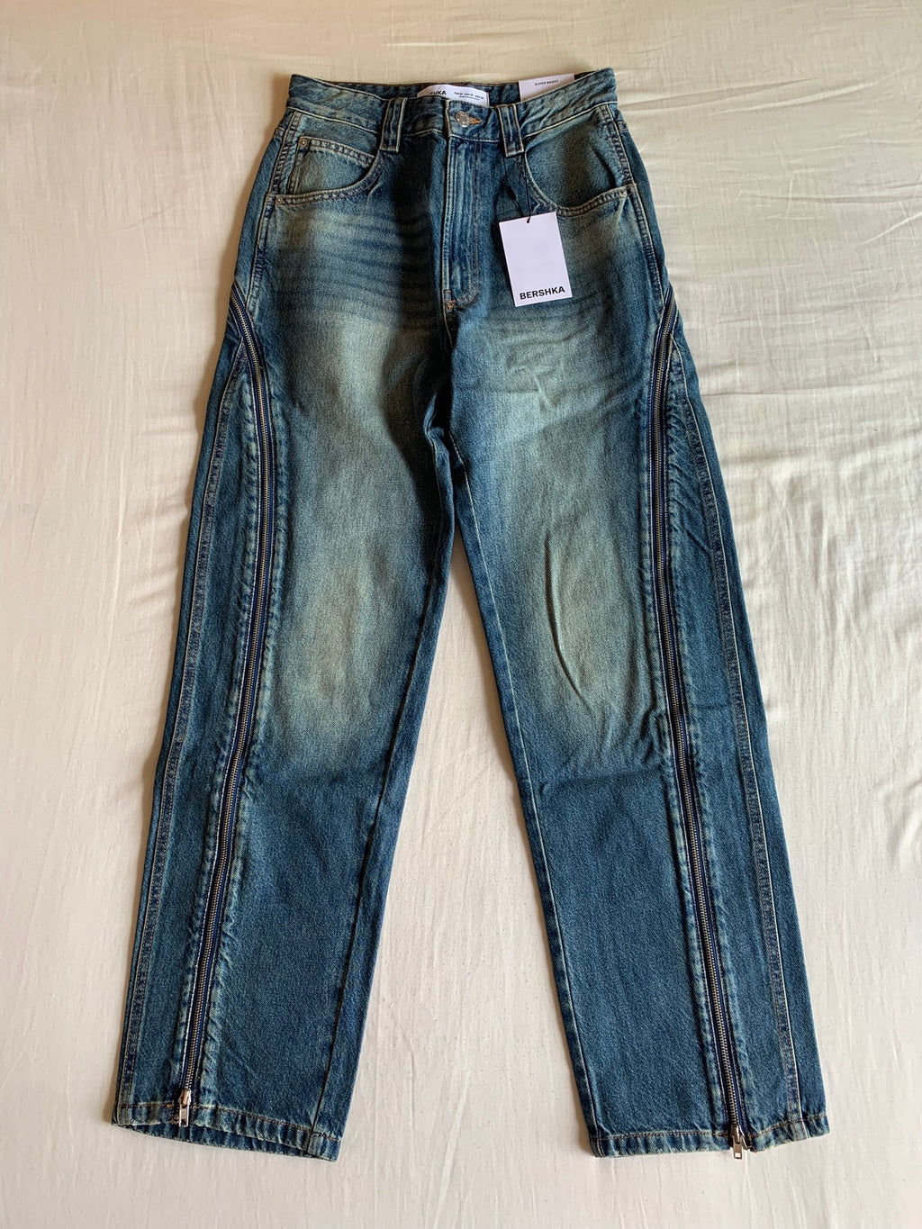 Vaquero Bershka Super Baggy Dirty Wash