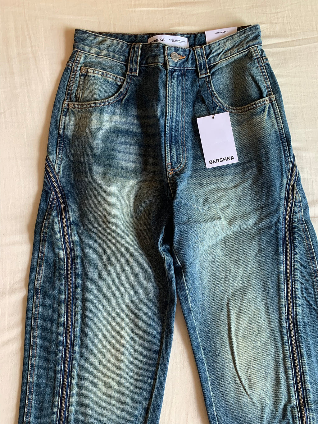 Vaquero Bershka Super Baggy Dirty Wash