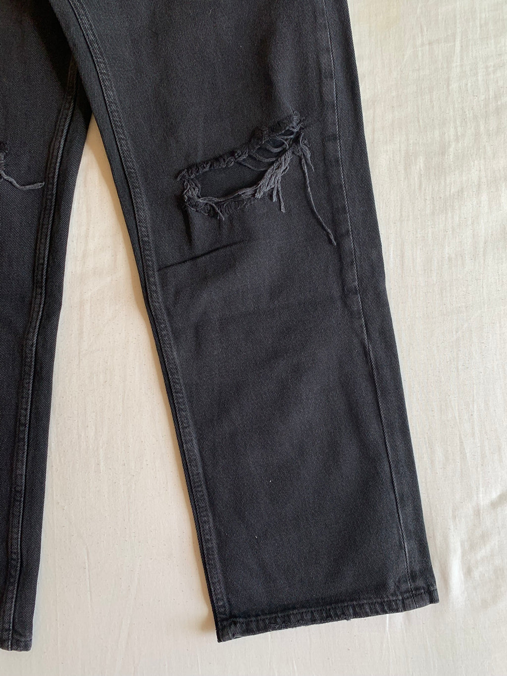 Vaquero Bershka The 90s Gris Roto