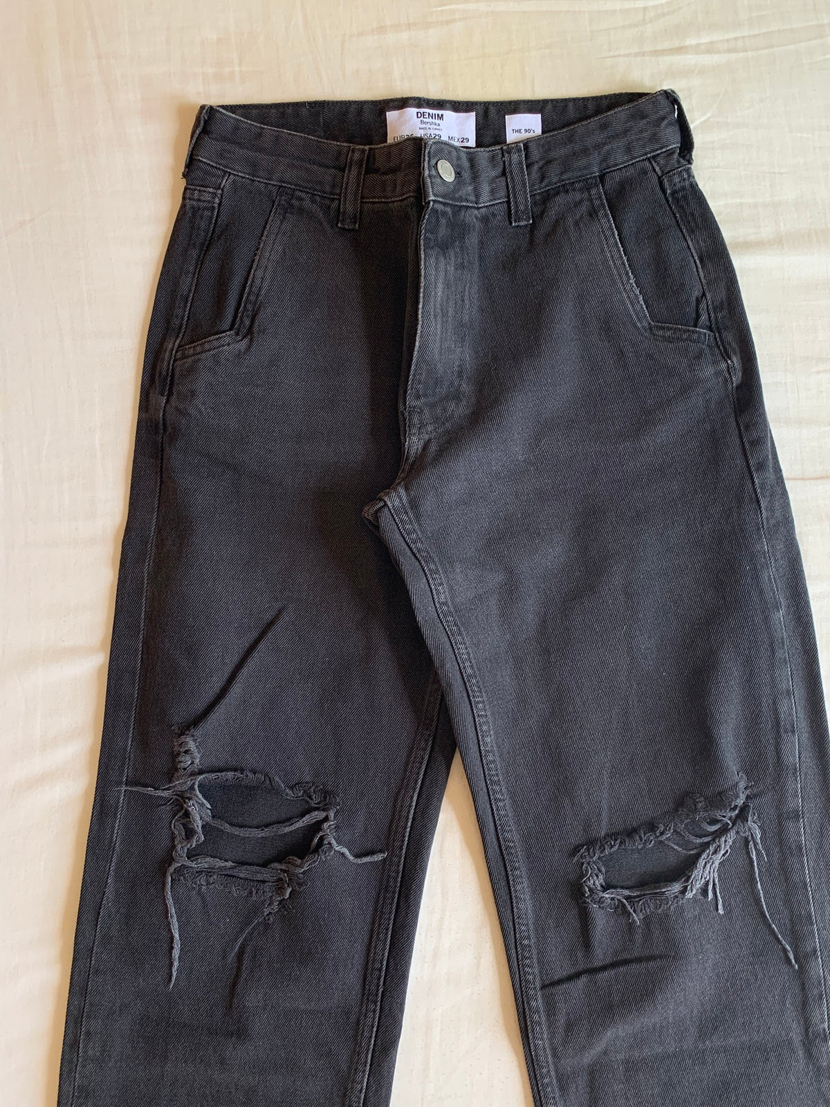 Vaquero Bershka The 90s Gris Roto