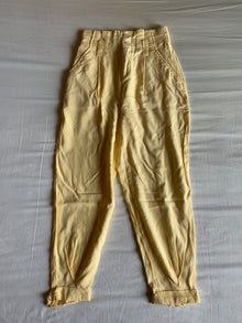 Pantalón Slouchy Bershka Amarillo Pastel