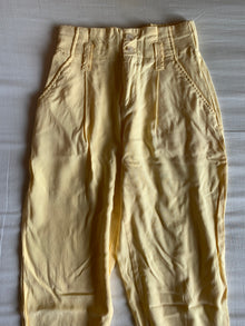 Pantalón Slouchy Bershka Amarillo Pastel