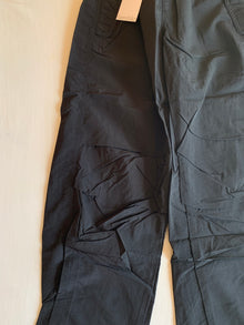 Pantalón Parachute Bershka Negro