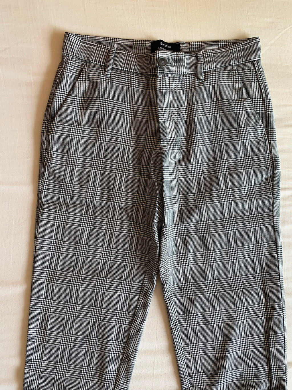 Pantalón Bershka Cuadros Príncipe de Gales Cropped