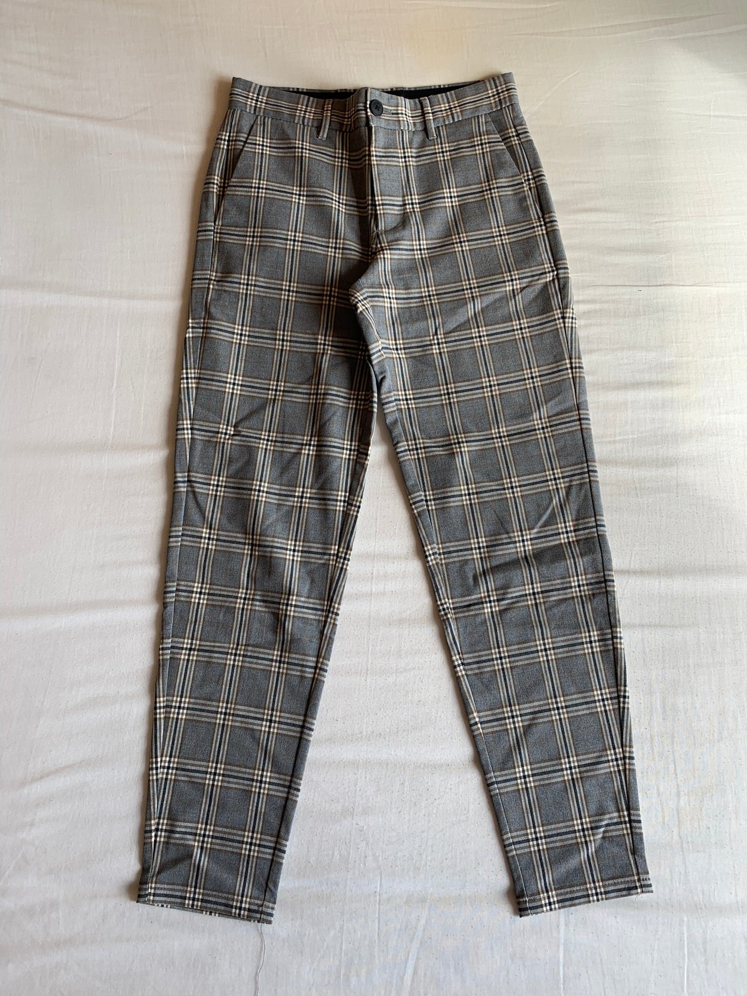 Pantalón Bershka Cuadros Skinny Cropped