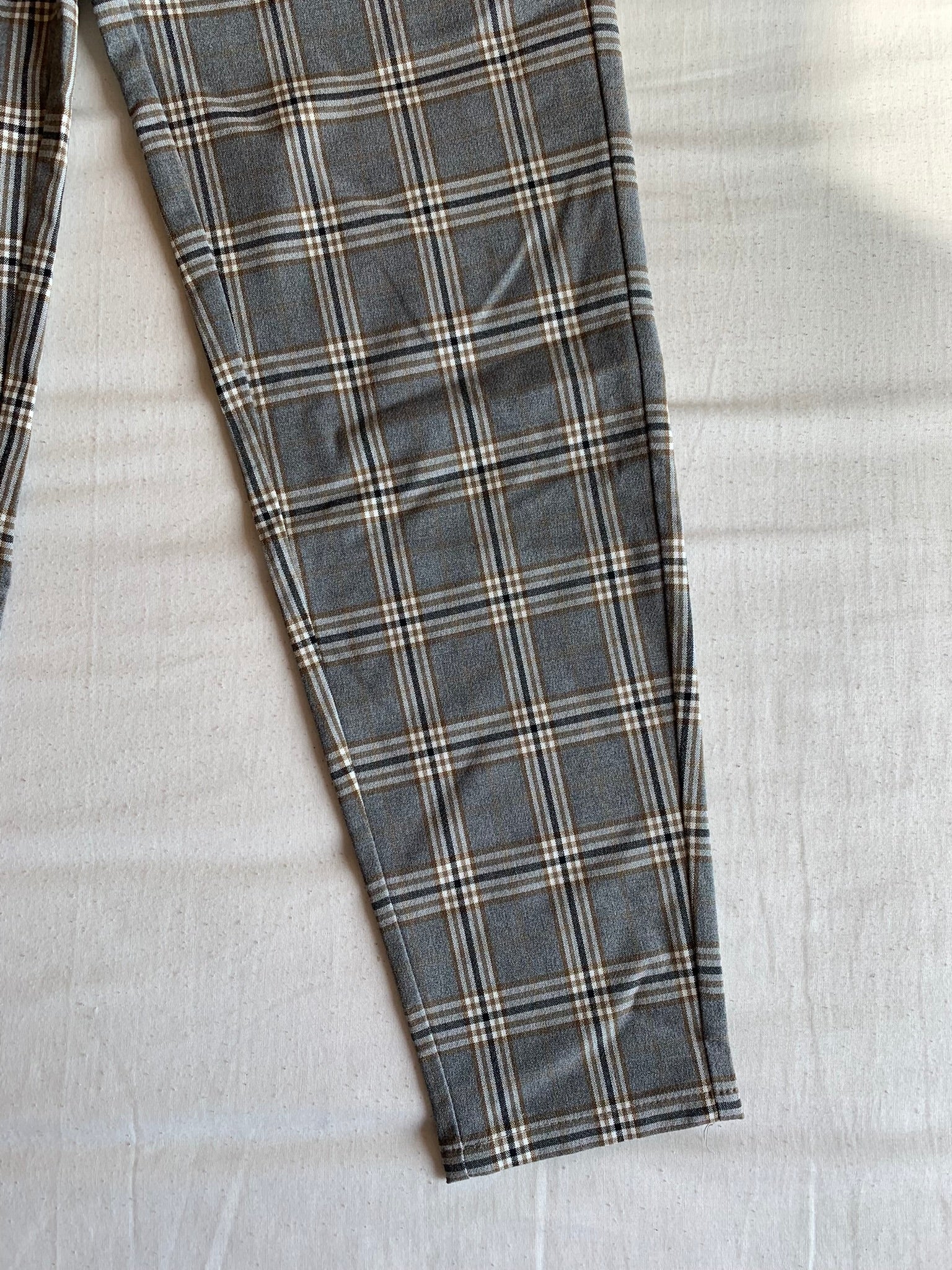 Pantalón Bershka Cuadros Skinny Cropped