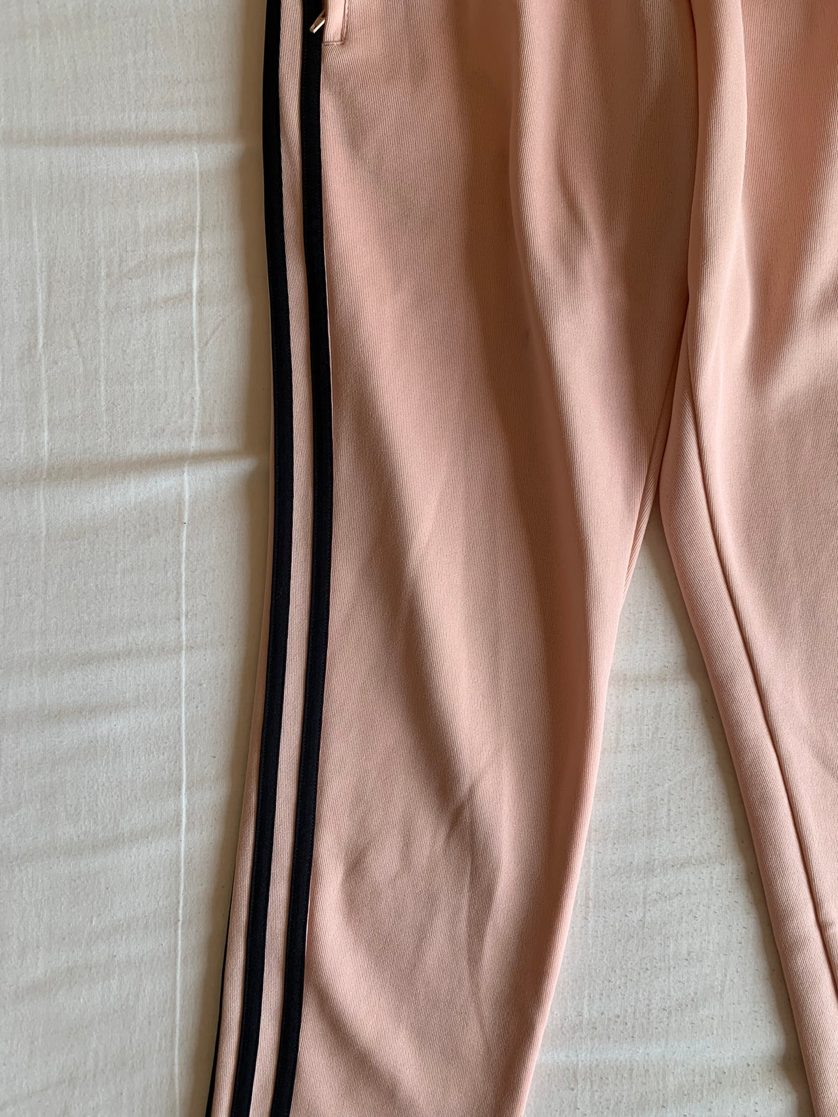 Pantalón Adidas SST Rosa