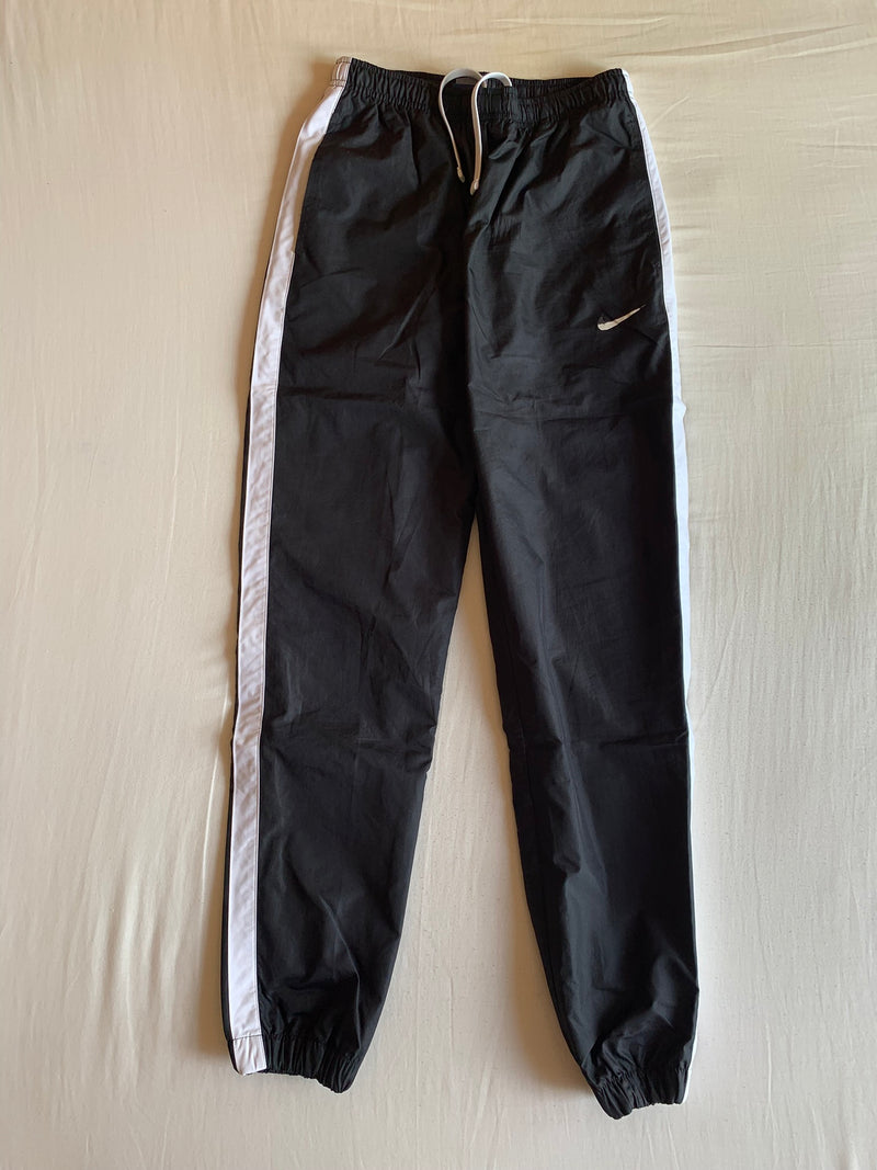 Pantalón Retro Nylon Banda Blanca "Negro y Blanco"