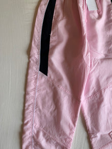 Pantalón Nike Woven Rosa Retro