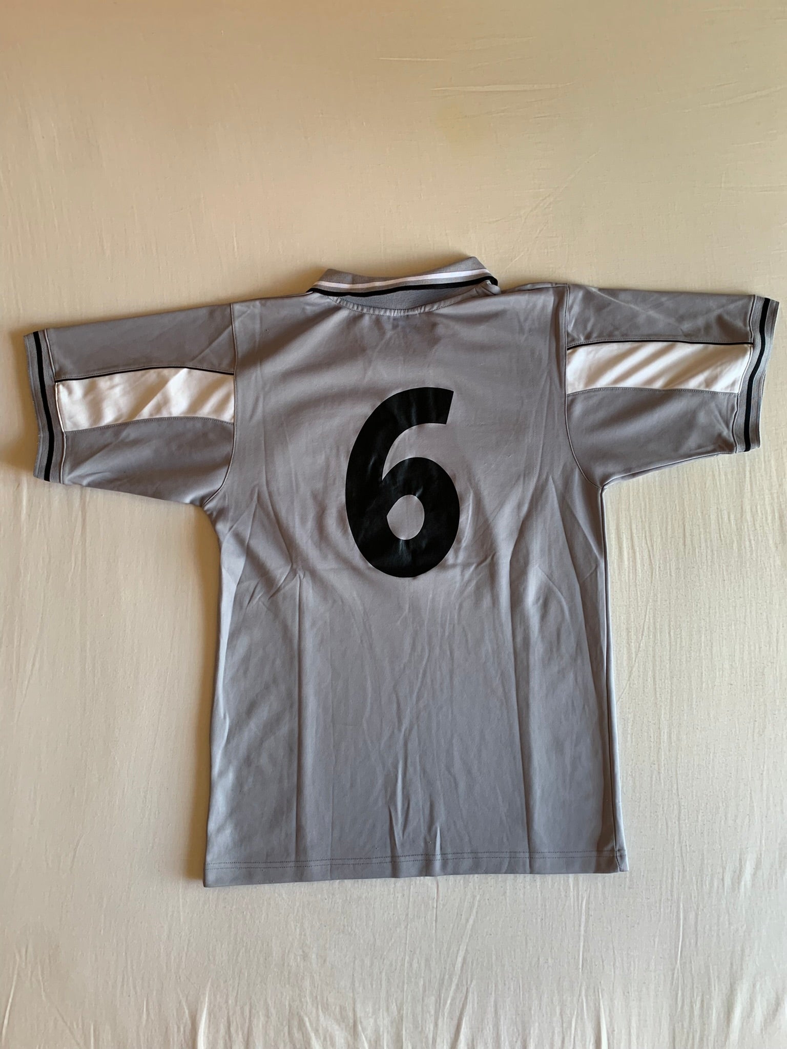 Camiseta Fútbol Dorsal 6 "Gris"