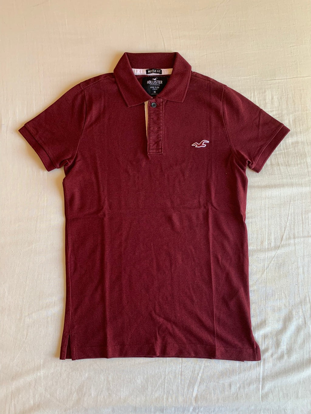 Polo Hollister Burdeos Muscle Fit