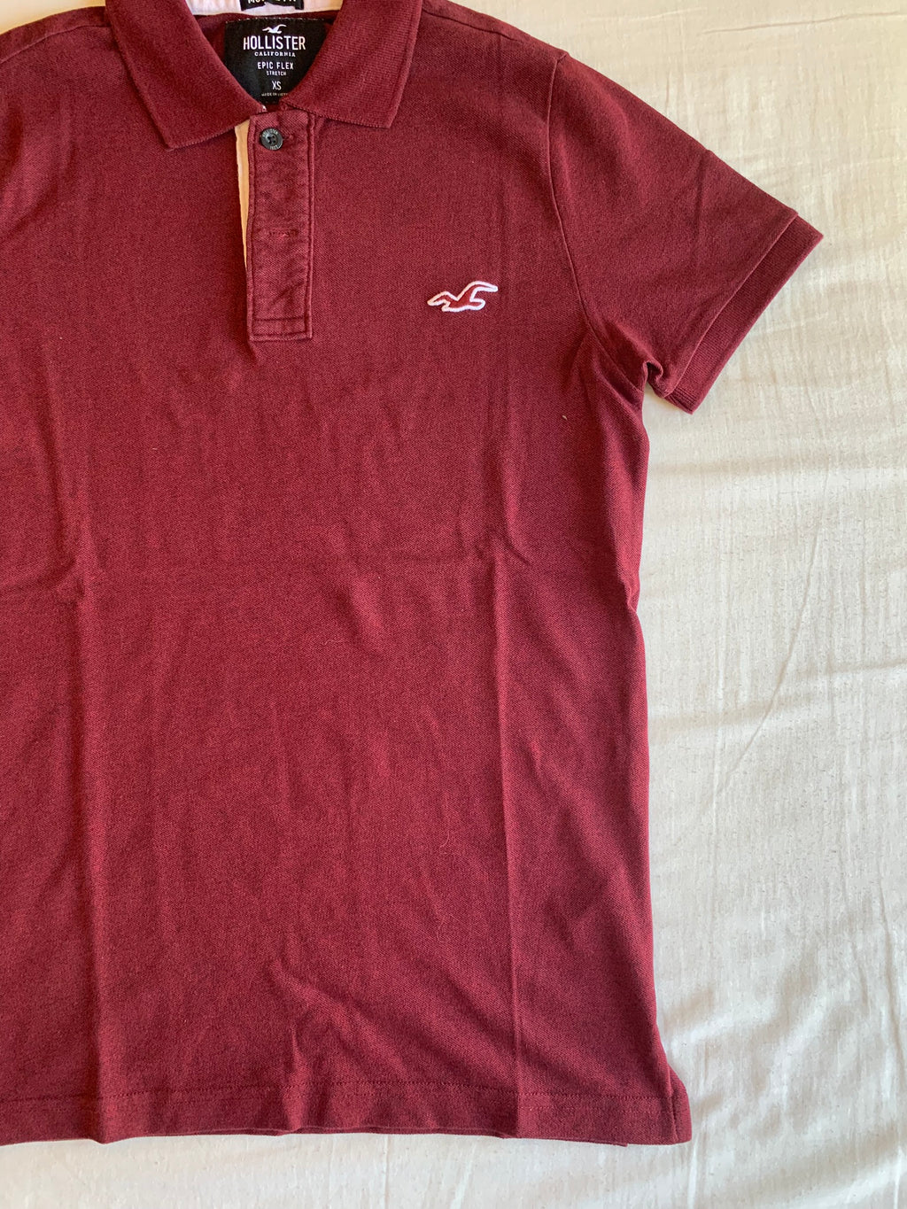 Polo Hollister Burdeos Muscle Fit