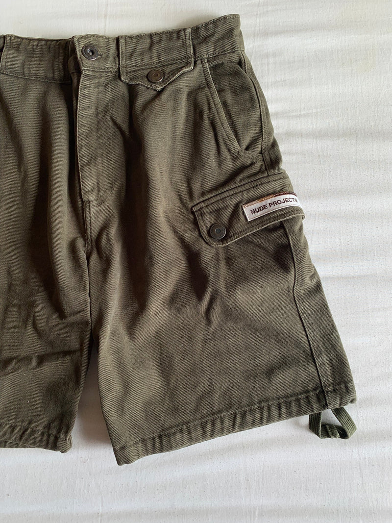 Short Cargo "Verde Militar"