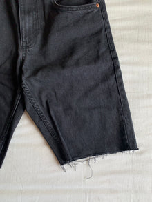 Short Denim Bershka Negro Deshilachado