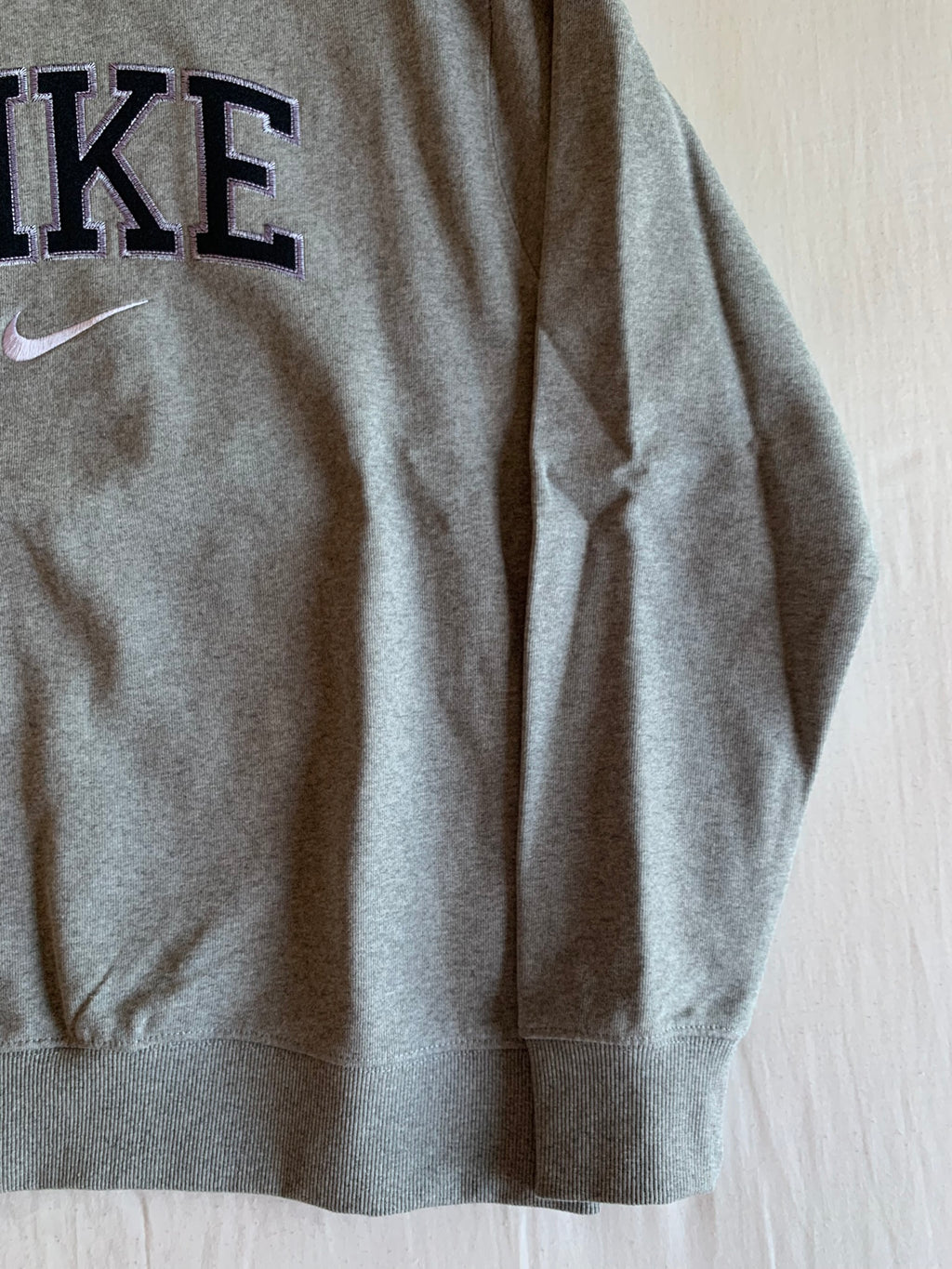 Sudadera Nike Vintage Bordada Gris
