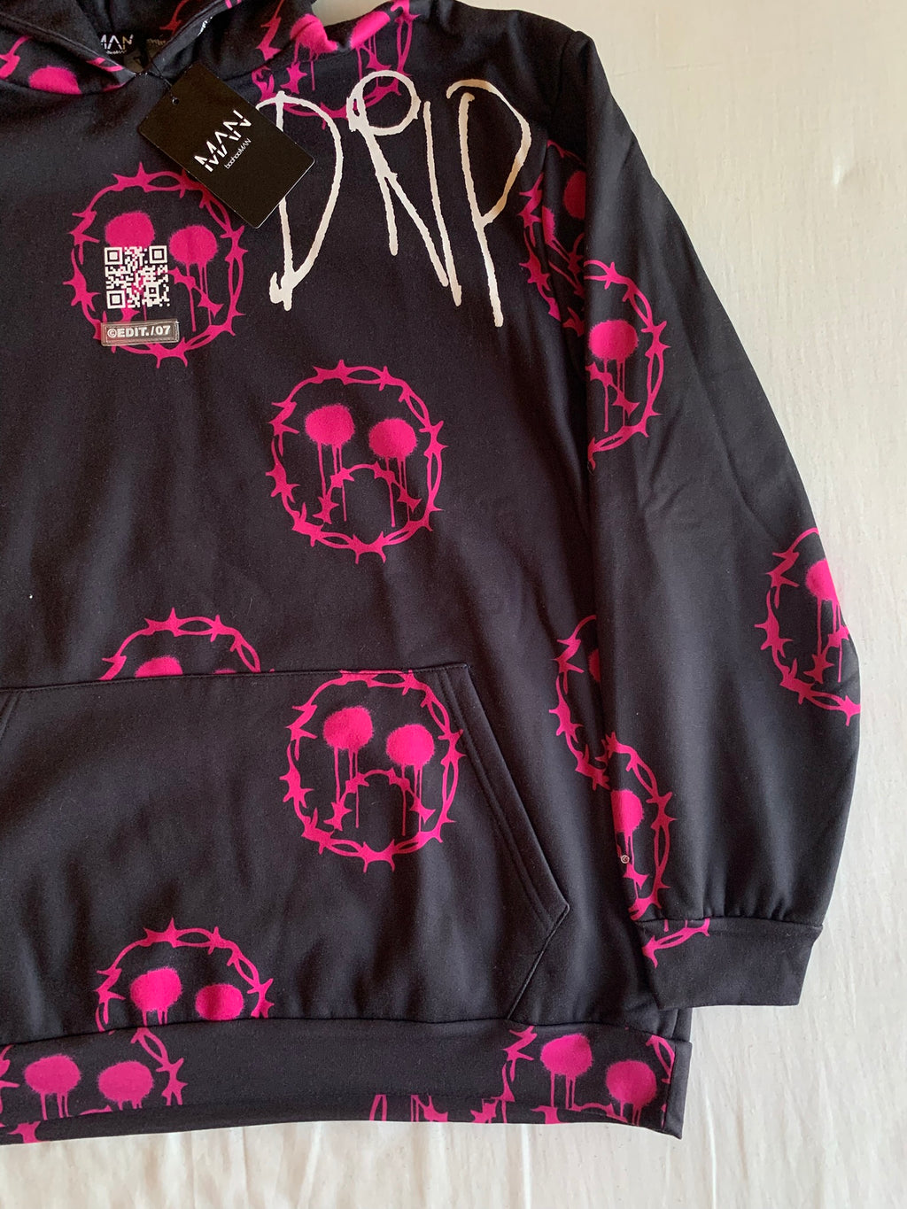 Sudadera Capucha BoohooMAN Drip Calaveras